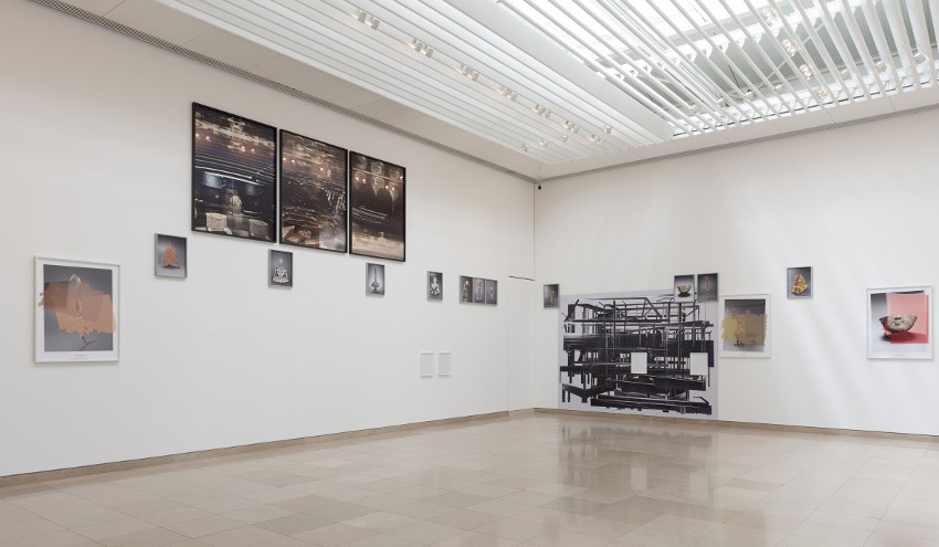 raad’s solo exhibition 2014, installation view museums - times