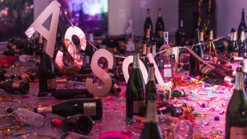 An Art Exhibition Mistaken for Garbage Ends up in the Trash