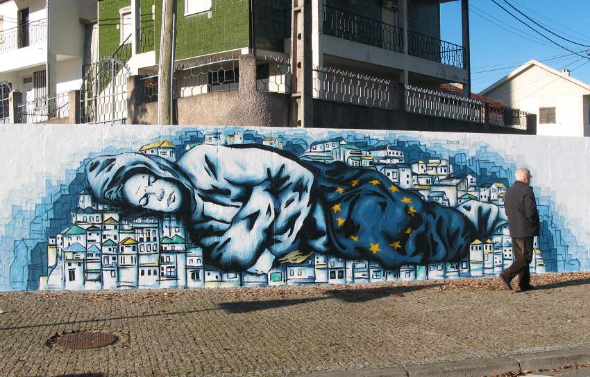 Zabou - Home Street Home, Braganca, Portugal, 2014 une life